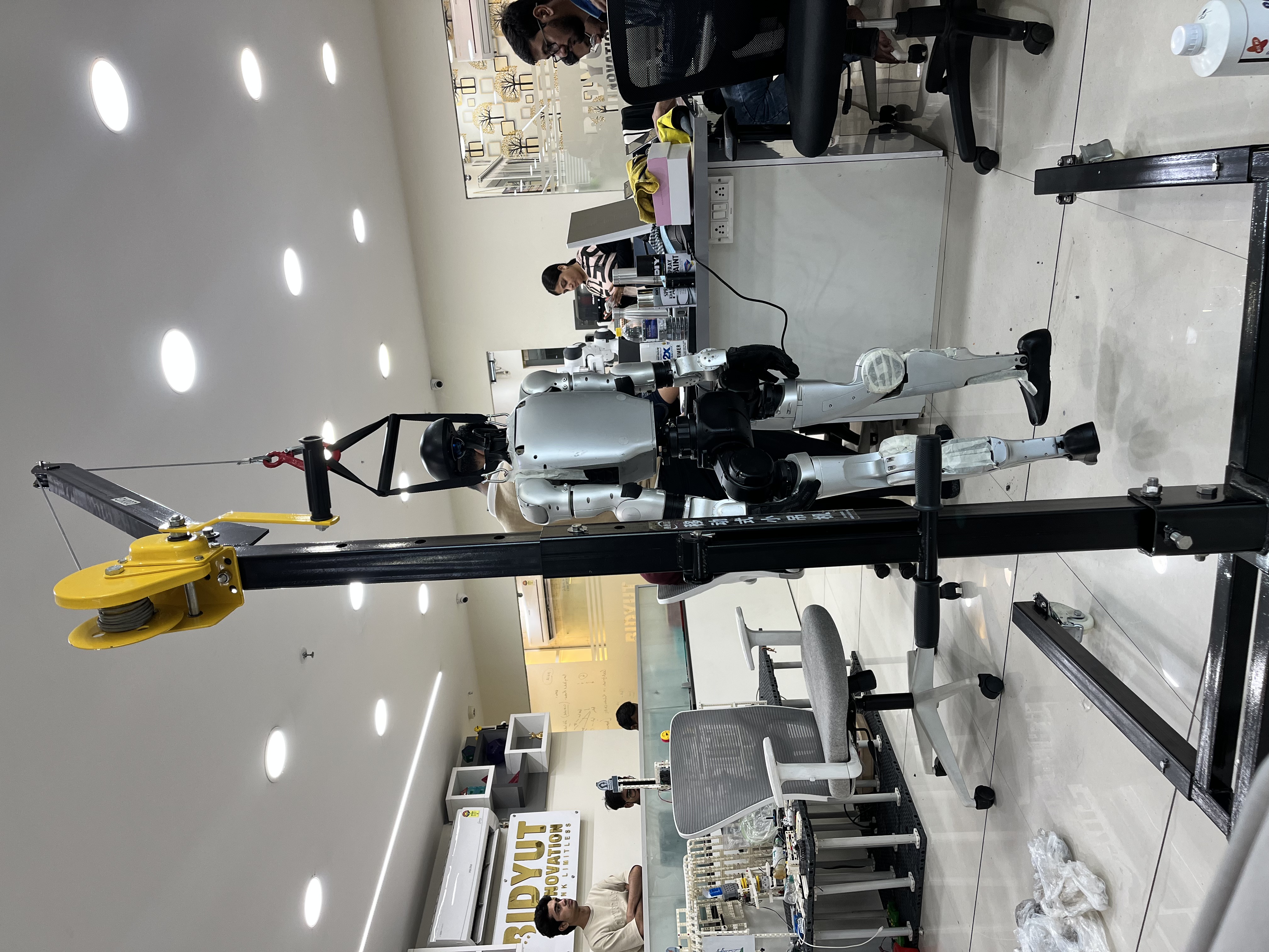 Robotics & Tech — Quadruped Robot